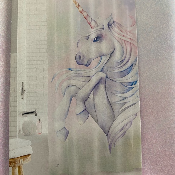 Unicorn shower curtain,PLASTIC,NWT,unicorn pattern,original packaging - Picture 8 of 8